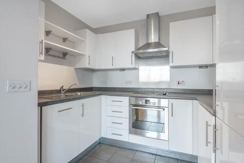 1 bedroom apartment to rent, Albemarle Road Beckenham BR3