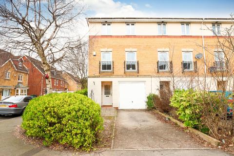 26 Armoury Drive, Cardiff, CF14 4NP