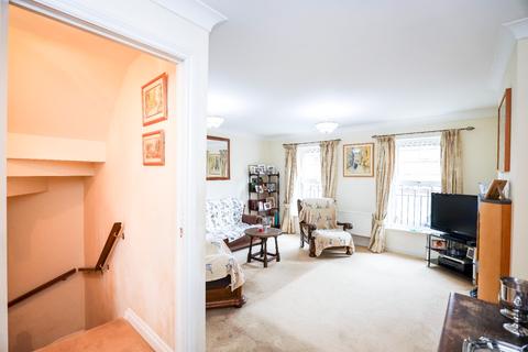 26 Armoury Drive, Cardiff, CF14 4NP