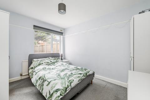 30 Connell Crescent, London, W5 3BL