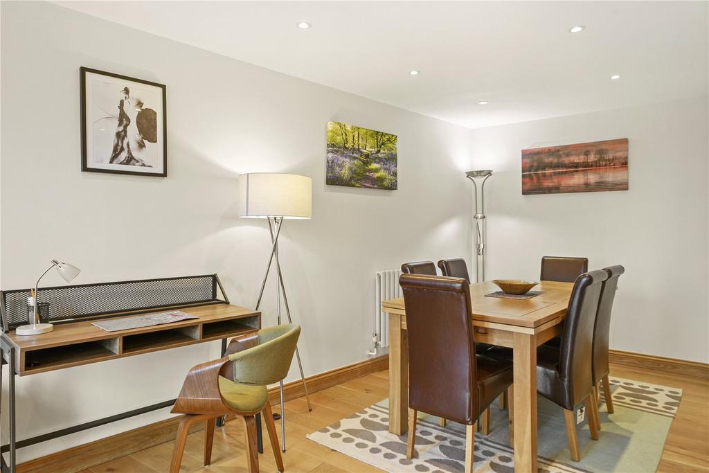 Annes Court, 3 Palgrave Gardens... 1 bed flat £3,445 pcm (£795 pw)