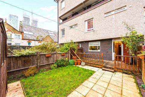 94 Alpha Grove, London, E14 8PG