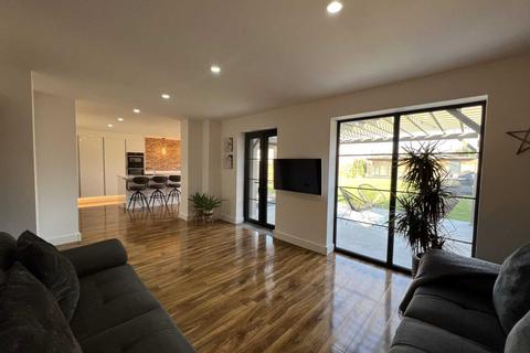 5 bedroom detached house for sale - Weedon Close, Cholsey