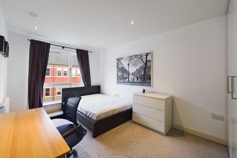2 bedroom apartment for sale - The Sawmill, Dock Street, HU1