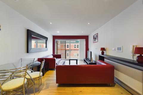 2 bedroom apartment for sale, The Sawmill, Dock Street, HU1