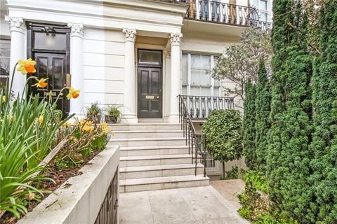 2 bedroom apartment to rent, Chepstow Crescent, London, W11