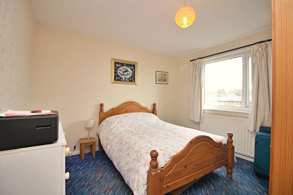 Bedroom 2 (Double)