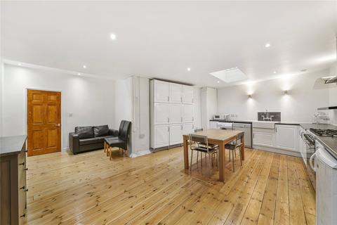 2 bedroom apartment to rent, Scrutton Street, EC2A