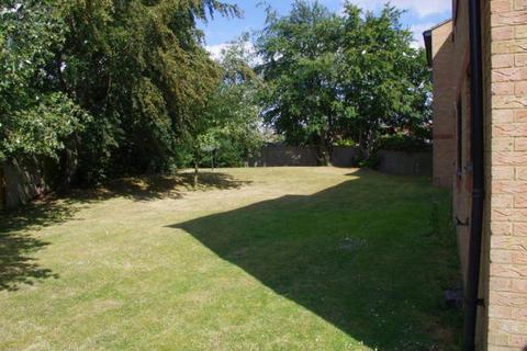 29 Chartwell Close, Greenford, UB6 8LP