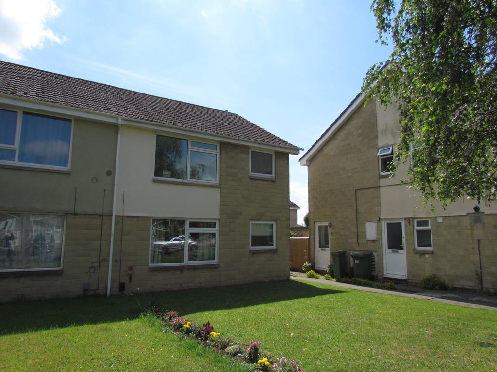 Marston Mead, Frome BA11 2 bed apartment to rent £850 pcm (£196 pw)