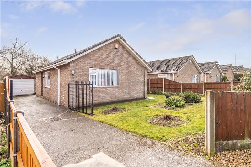 Laburnum Close, Branston, Lincoln, Lincolnshire, LN4 1PL 3 bed detached bungalow for sale £295,000