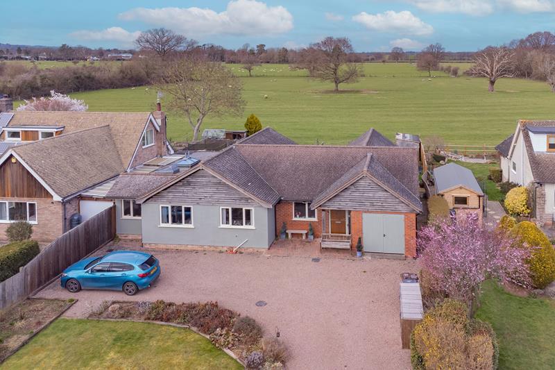 Shieling, Gilberts End, Hanley Swan, Worcester, Worcestershire, WR8 0AS