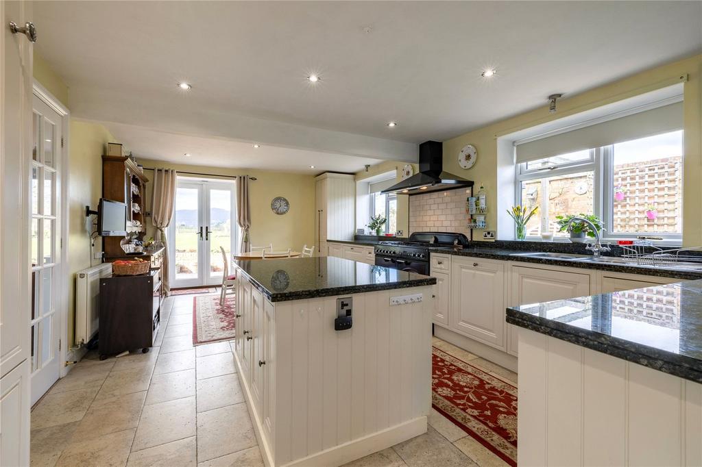 Kitchen With Island