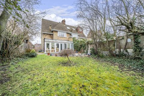 391 Westhorne Avenue, London, SE12 9AB