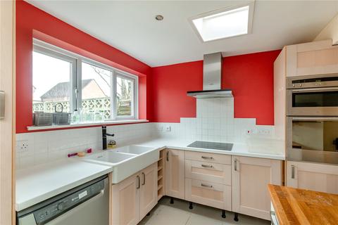 3 bedroom semi-detached house for sale - Trowels Lane, Derby, Derbyshire, DE22