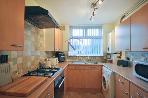 44 Benson Close, Hounslow, TW3 3QY