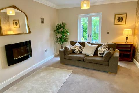 4 bedroom townhouse for sale, Wetherby, Micklethwaite Stables, LS22
