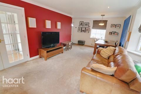 5 bedroom detached house for sale - Wainwright Avenue, Leicester