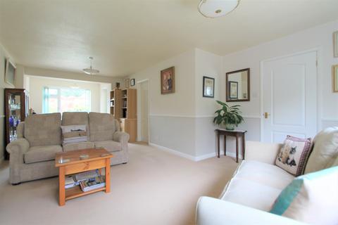 7 Angus Close, Thurnby, Leicester, LE7 9QG