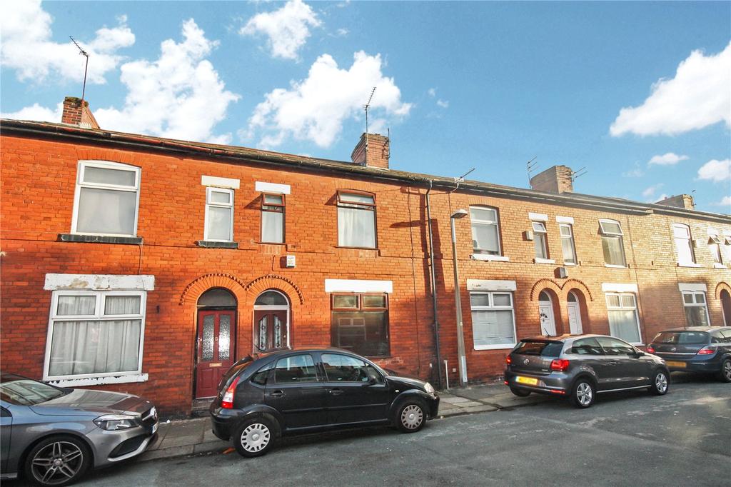Peacock Avenue, Salford, Manchester, M6 2 bed terraced house £800 pcm (£185 pw)