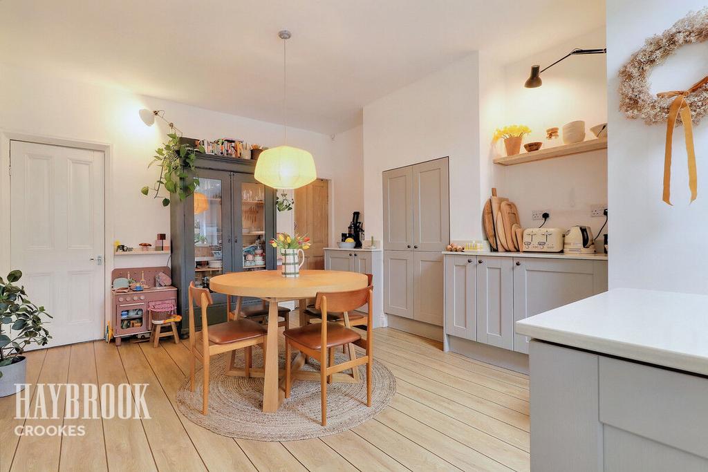 School Road, Sheffield 3 bed terraced house for sale £280,000