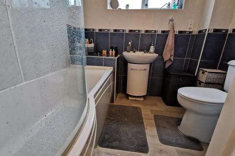 undefined, Jesmond Park West, Jesmond, Newcastle upon Tyne, NE7
