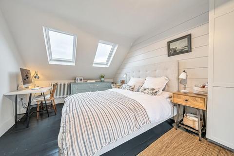 13 Mill Road, London, SW19 2NE