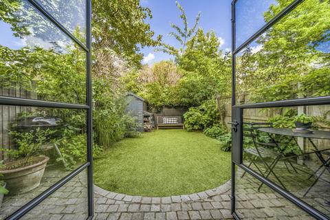 13 Mill Road, London, SW19 2NE