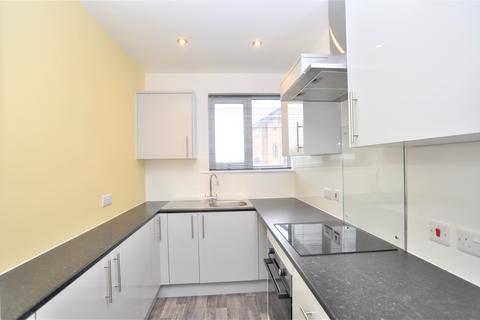 2 bedroom maisonette to rent, Grove Road, Hitchin, SG4