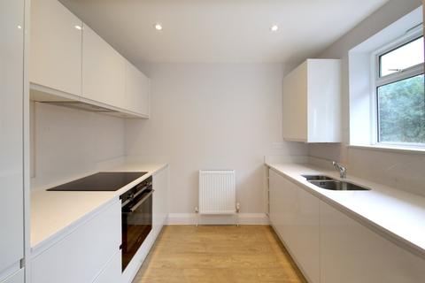 4, Wilton Hollow Amersham Road, Beaconsfield, HP9 2EJ