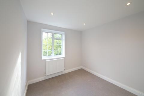 4, Wilton Hollow Amersham Road, Beaconsfield, HP9 2EJ