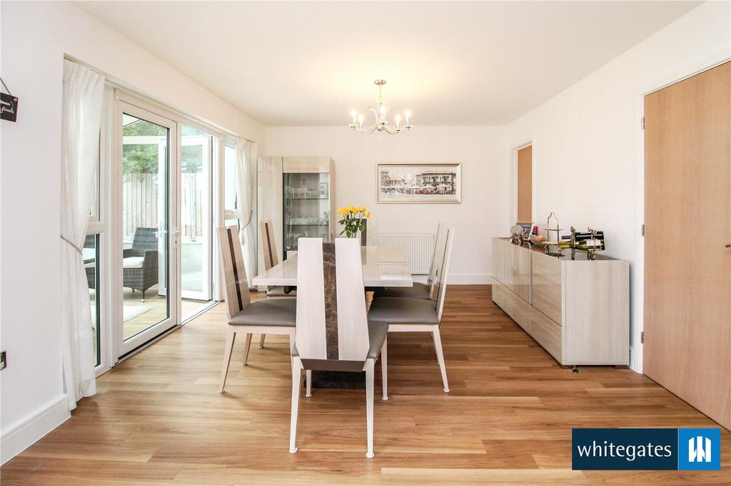 Kitchen/Diner/Family