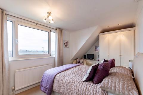 6 Bosworth Close, Hatfield, Doncaster, DN7 6AP