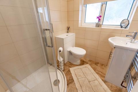 5 Blenheim Close, Hatfield, Doncaster, DN7 6AR