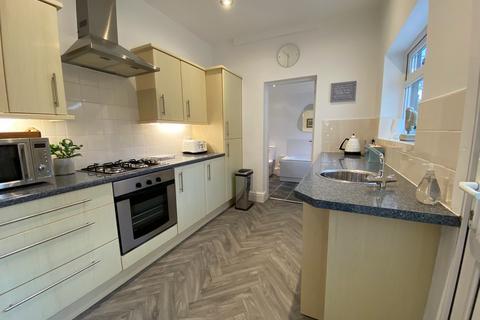 27 Church Road, Shirley, Solihull, B90 2AX