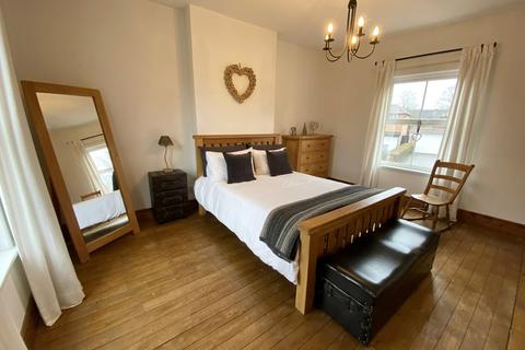 27 Church Road, Shirley, Solihull, B90 2AX