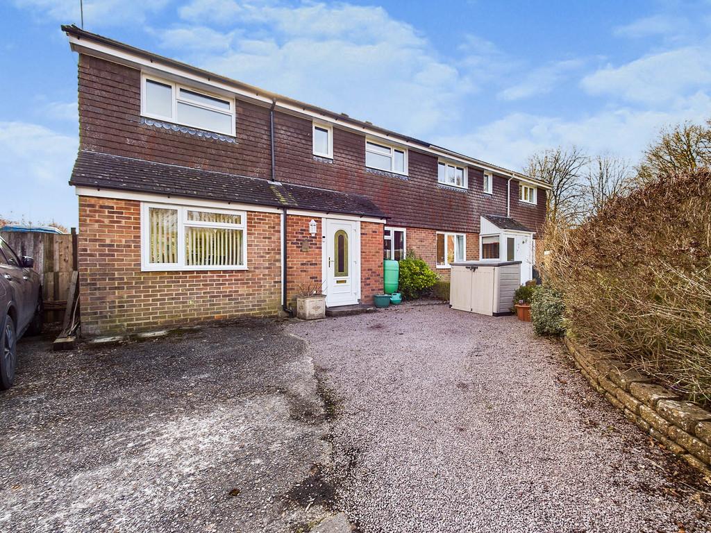 West Park Road, Handcross 3 bed semidetached house for sale £450,000