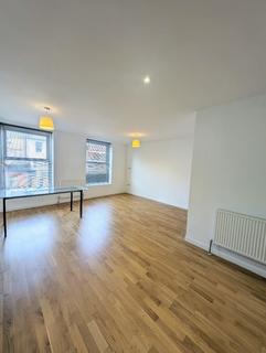 1 bedroom apartment to rent, Catford Hill
