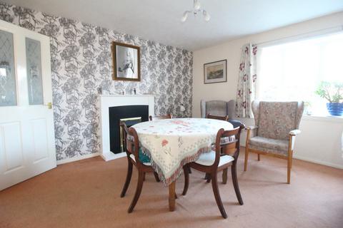 23 Cheyney Walk, Westbury, BA13 3UH