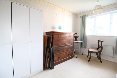 23 Cheyney Walk, Westbury, BA13 3UH