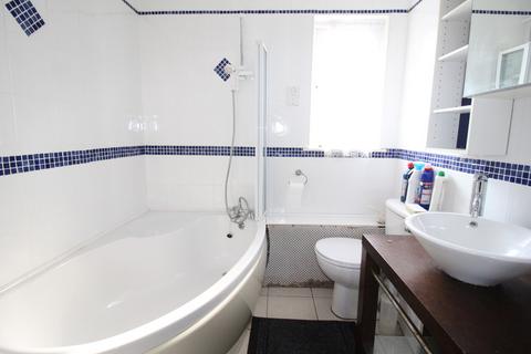23 Cheyney Walk, Westbury, BA13 3UH