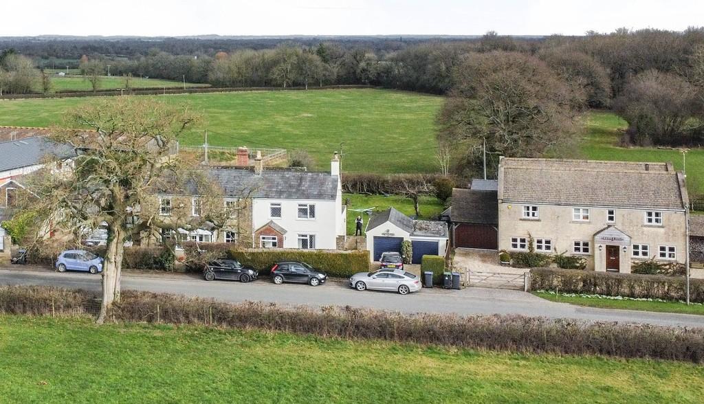 Dog Trap Lane, 3 bed semidetached house for sale £475,000