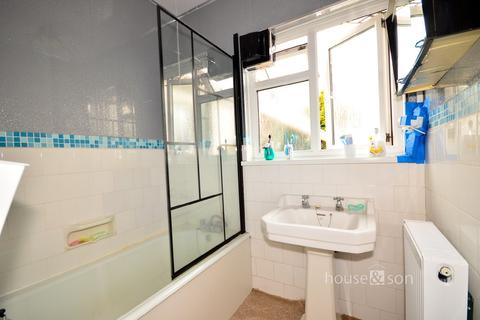 3 Brook Close, Bournemouth, BH10 5JP