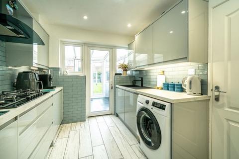 41 Adstone Road, Caddington, Luton, LU1 4JF