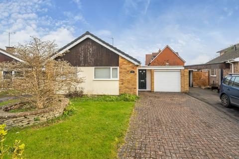 2 bedroom bungalow for sale, Hillands Drive, Cheltenham, Gloucestershire