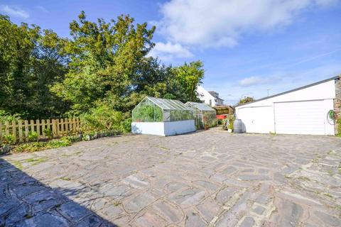 4 bedroom detached house for sale, Higher Furzeham Road, Brixham