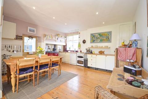 4 bedroom detached house for sale, Higher Furzeham Road, Brixham