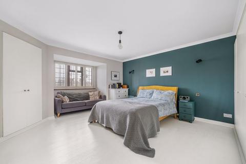 6 Warren Avenue, Orpington, BR6 6HX
