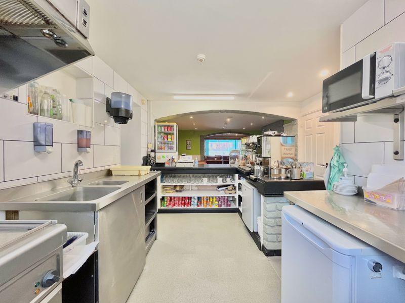 Counter &amp; Kitchen