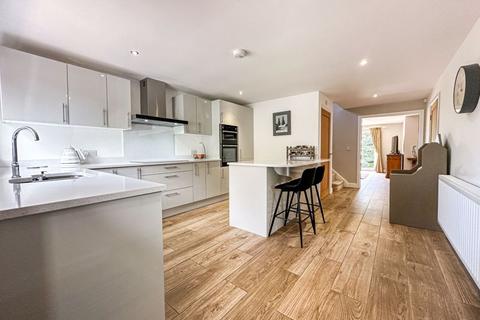 210 Armshead Road, Werrington, Stoke-on-trent, ST9 0EL